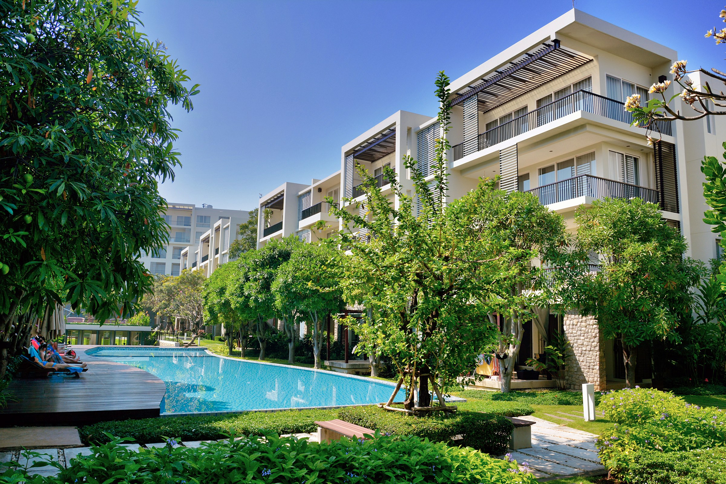 3 bedroom luxury apartment